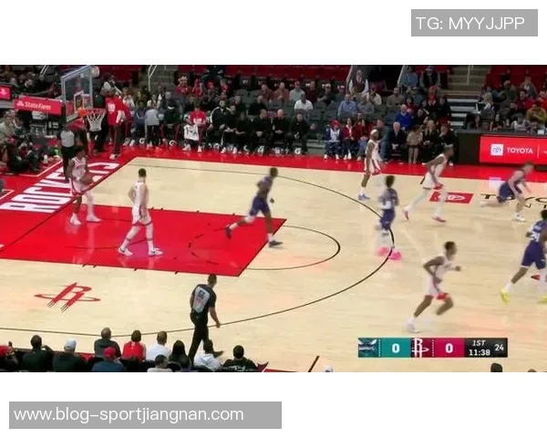 迪亚巴特表现出色四投全中贡献八分三篮板两助攻并有两次抢断三次盖帽